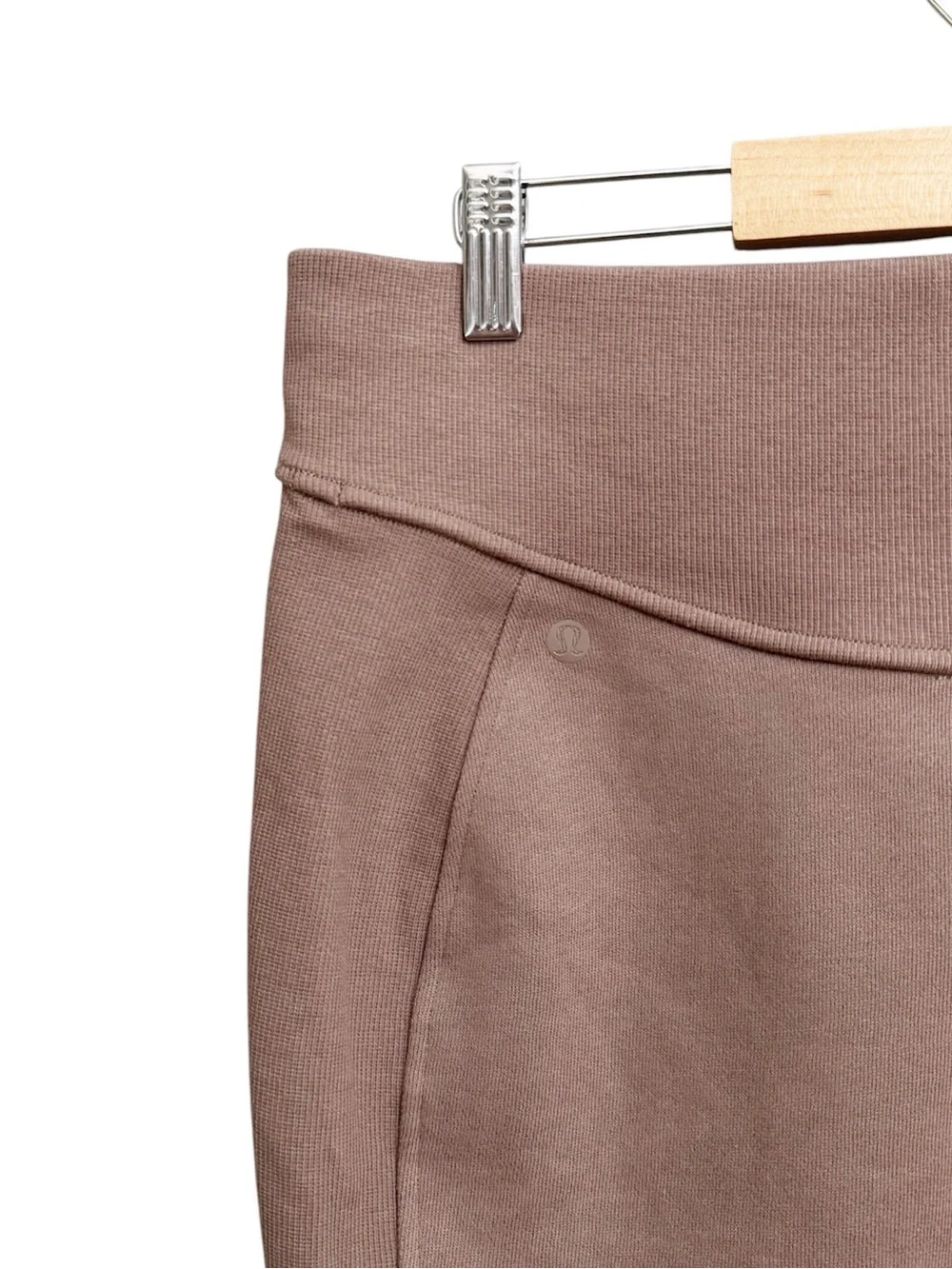 lululemon athletica taupe mini